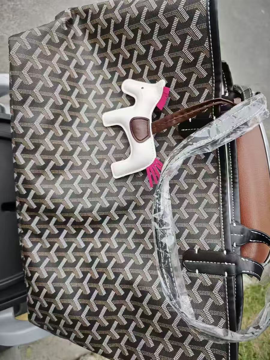 Fourre-tout en cuir fendu PVC Canvas imprimé géométrique pour femmes photo review