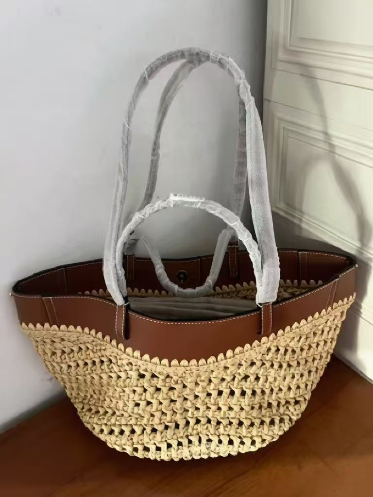 Women's Brown Woven Straw Cut-Out Shoulder Tote Bag with Leather Trim photo review