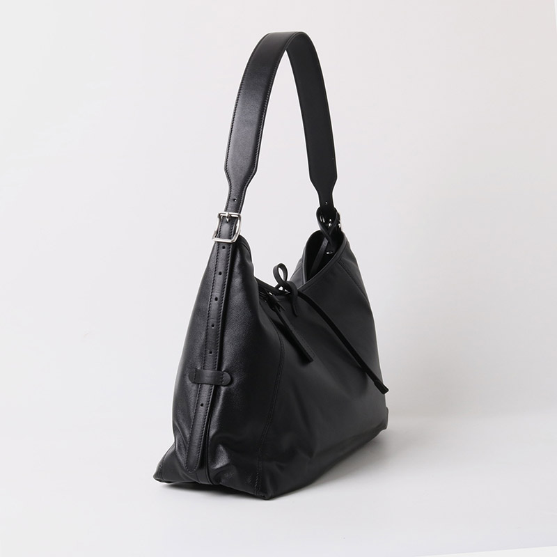 Sac à bandoulière hobo à fermeture magnétique en cuir souple pleine fleur noir pour femmes