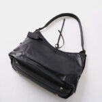 Sac à bandoulière hobo à fermeture magnétique en cuir souple pleine fleur noir pour femmes