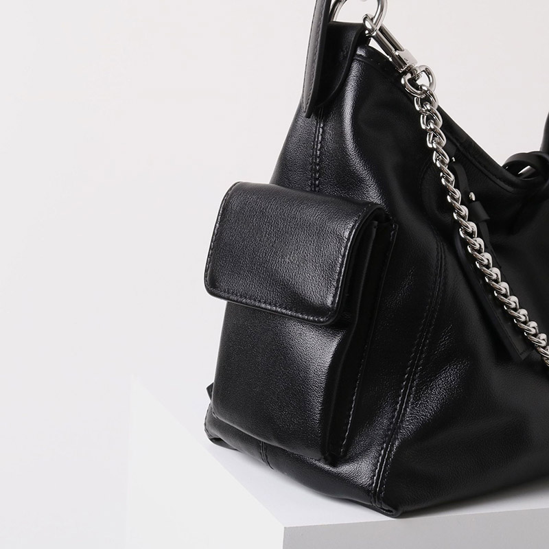 Sac à bandoulière hobo à fermeture magnétique en cuir souple pleine fleur noir pour femmes