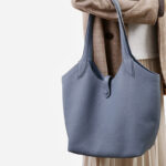 Women's Full-Grain Leather Magnetic Snap Shoulder Tote Bags