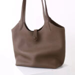 Women's Full-Grain Leather Magnetic Snap Shoulder Tote Bags
