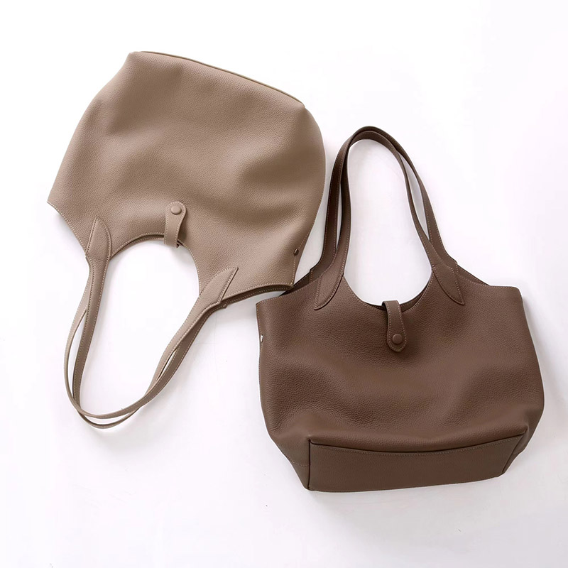 Women's Full-Grain Leather Magnetic Snap Shoulder Tote Bags
