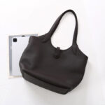 Women's Full-Grain Leather Magnetic Snap Shoulder Tote Bags
