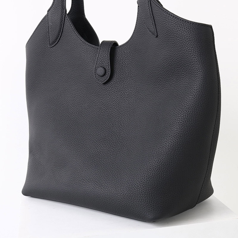 Women's Full-Grain Leather Magnetic Snap Shoulder Tote Bags
