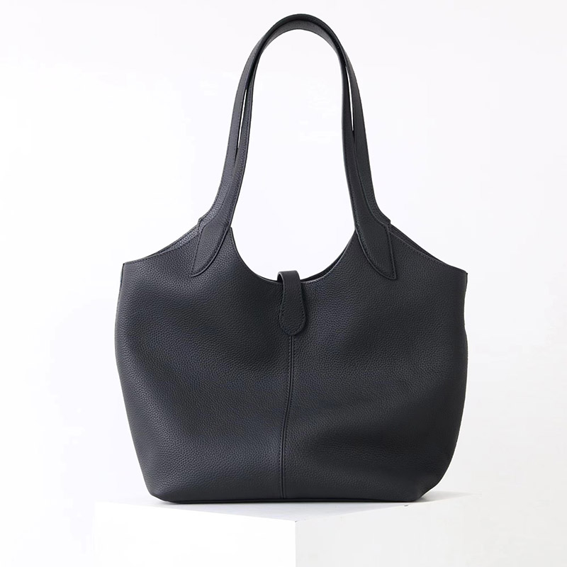 Women's Full-Grain Leather Magnetic Snap Shoulder Tote Bags