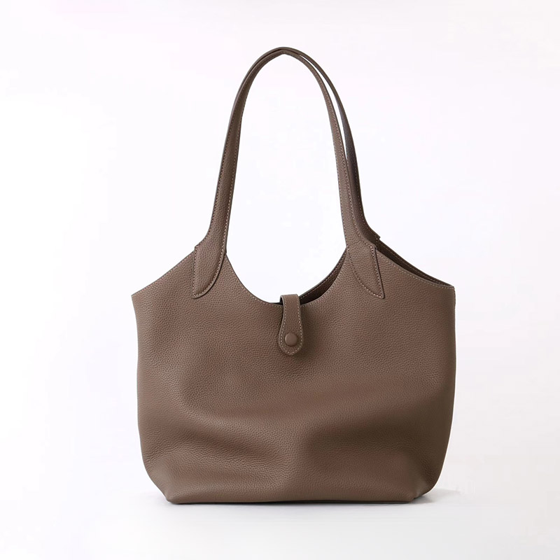 Women's Full-Grain Leather Magnetic Snap Shoulder Tote Bags