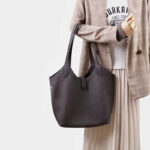 Women's Full-Grain Leather Magnetic Snap Shoulder Tote Bags