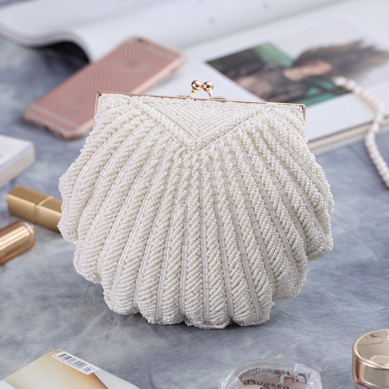 Pochette de soirée pour femmes avec perles de coquillage faites à la main