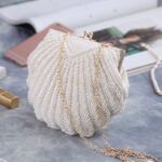Pochette de soirée pour femmes avec perles de coquillage faites à la main