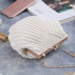 Pochette de soirée pour femmes avec perles de coquillage faites à la main