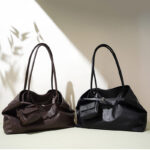 Women's Large Full-Grain Cowhide Leather Minimalist Buckle Shoulder Tote Bag With Mini Pouch