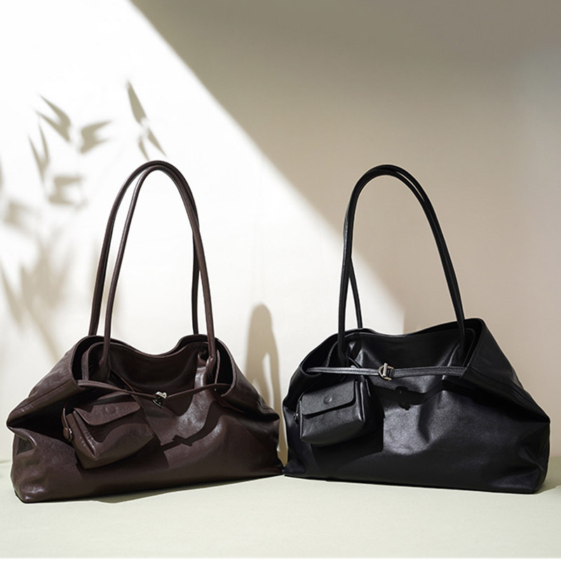 Women's Large Full-Grain Cowhide Leather Minimalist Buckle Shoulder Tote Bag With Mini Pouch