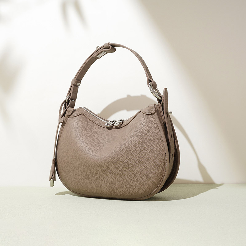 Women's Minimalist Full-Grain Cowhide Leather Zipper Closed Crescent Shoulder Hobo Bag