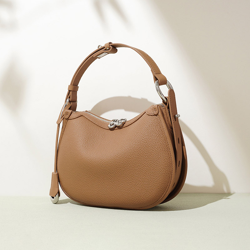 Women's Minimalist Full-Grain Cowhide Leather Zipper Closed Crescent Shoulder Hobo Bag
