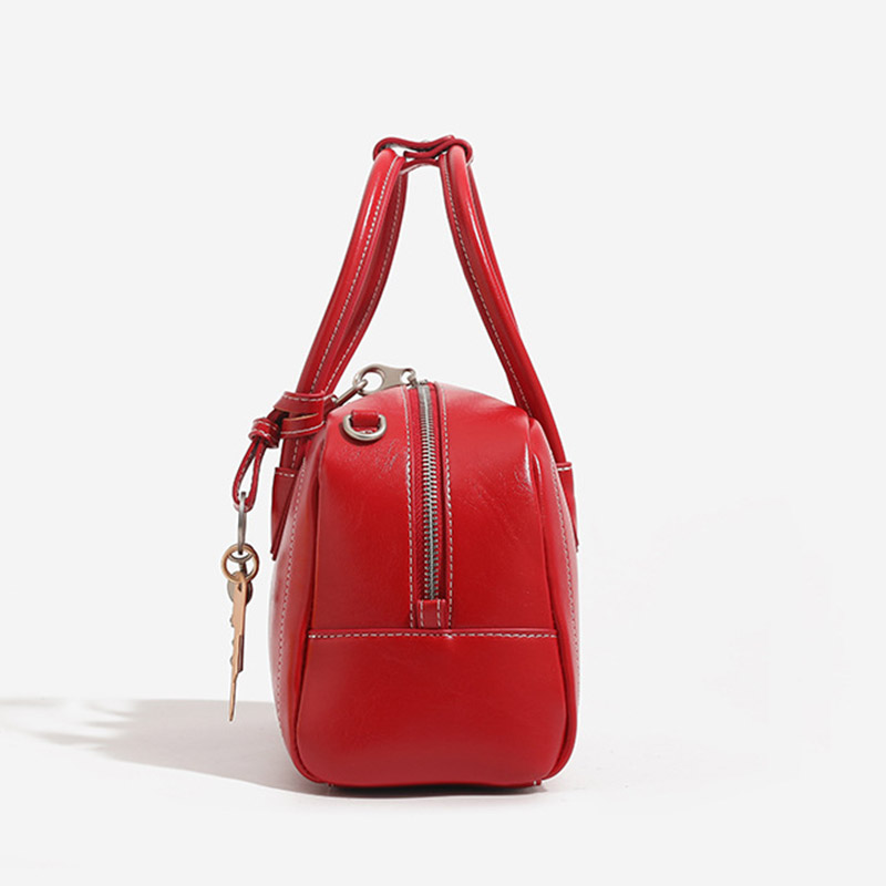Sac à main en cuir ciré Vegan Boston verrouillé avec sangle pour le corps de la femme