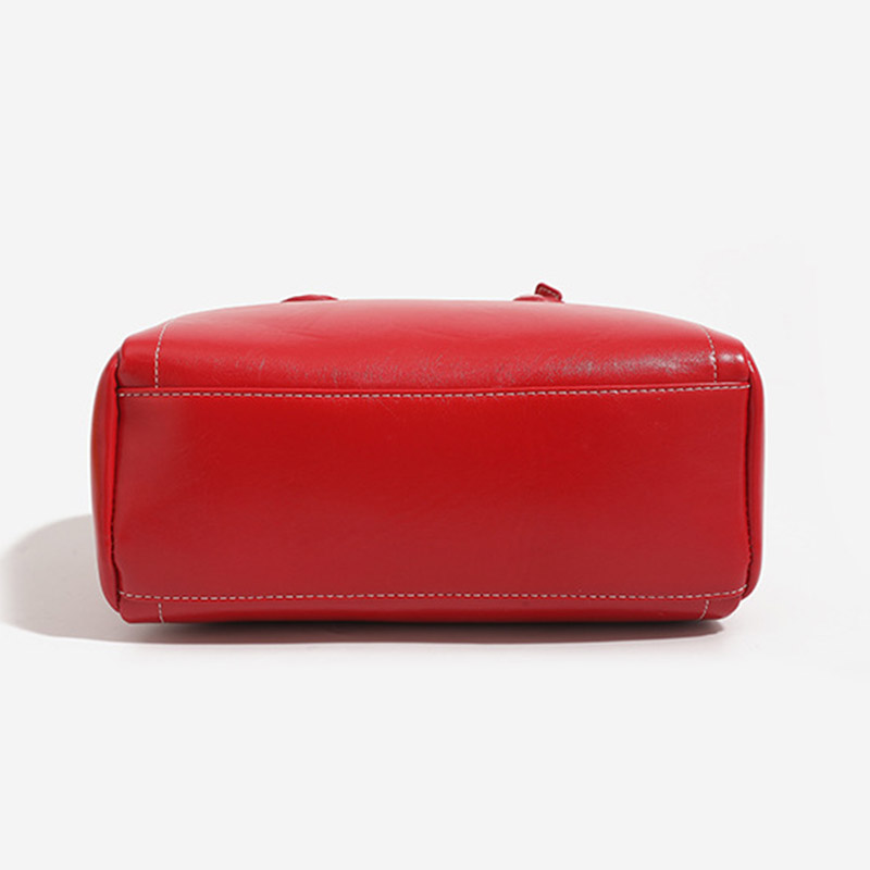Sac à main en cuir ciré Vegan Boston verrouillé avec sangle pour le corps de la femme