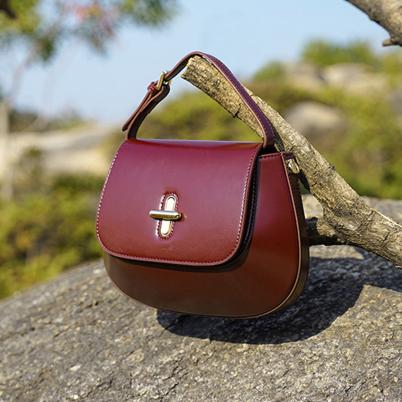 Women's Split Leather Minimalist Oval Flap Lock Crossbody Shoulder Saddle Handbag