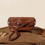 Sac à bandoulière à boucle en cuir de grain supérieur pour femmes