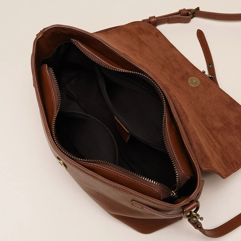 Sac à bandoulière à boucle en cuir de grain supérieur pour femmes