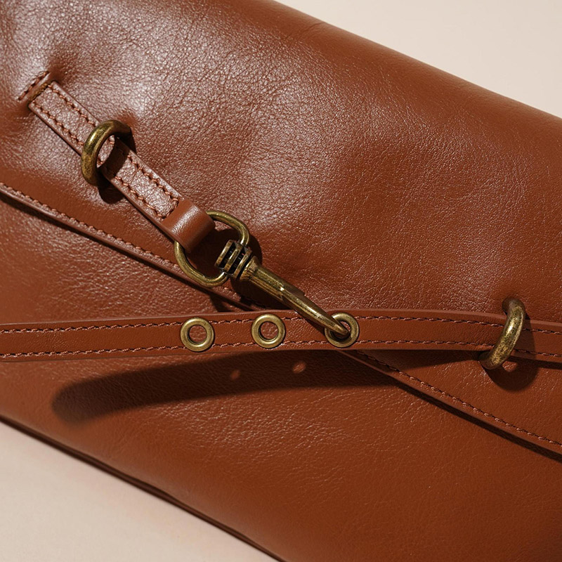 Sac à bandoulière à boucle en cuir de grain supérieur pour femmes