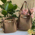 Women's Top-Grain Leather Vintage Drawstring Buckle Shoulder Crossbody Bucket Bag