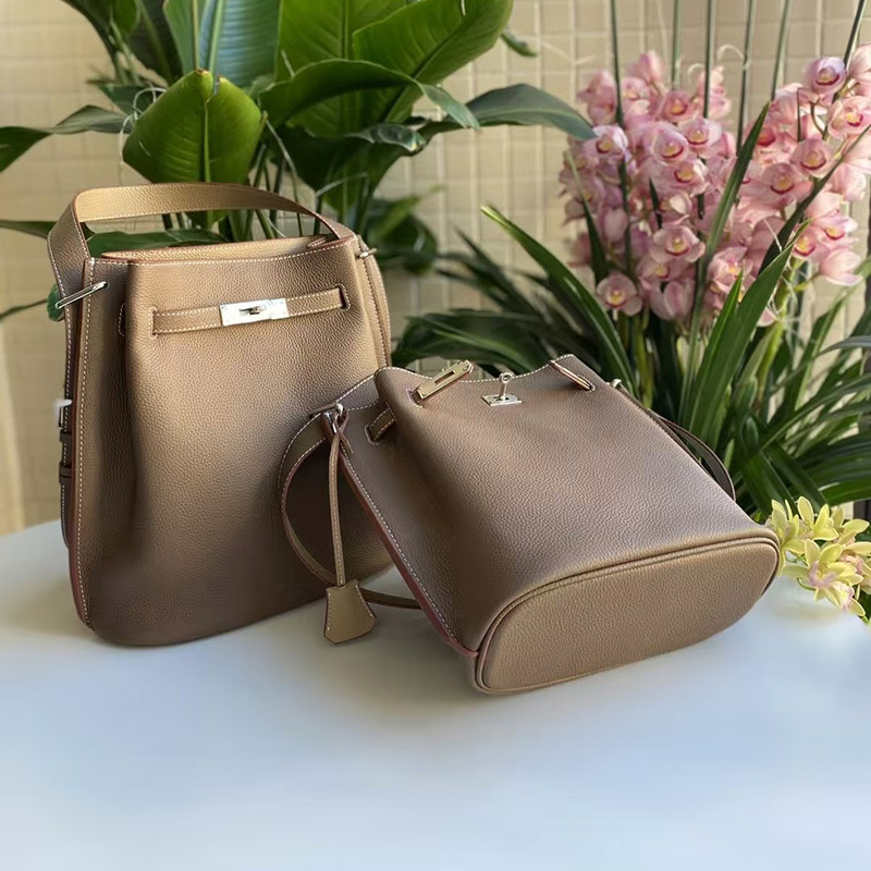 Women's Top-Grain Leather Vintage Drawstring Buckle Shoulder Crossbody Bucket Bag
