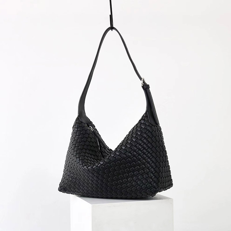 Sac hobo à bandoulière en cuir de vache tissé avec fermeture à glissière pour femmes