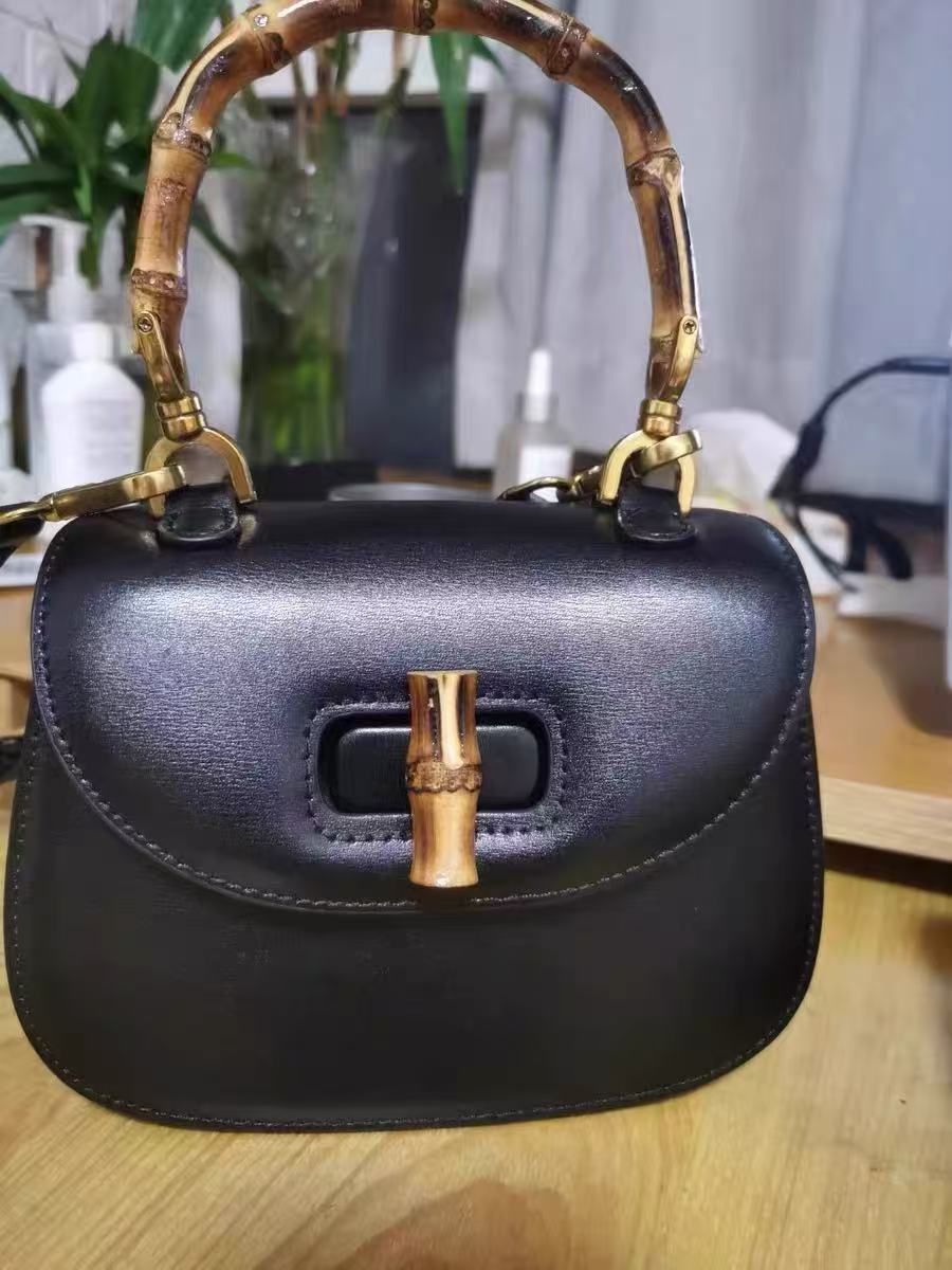 Women's Bamboo Handle Saddle Bag photo review