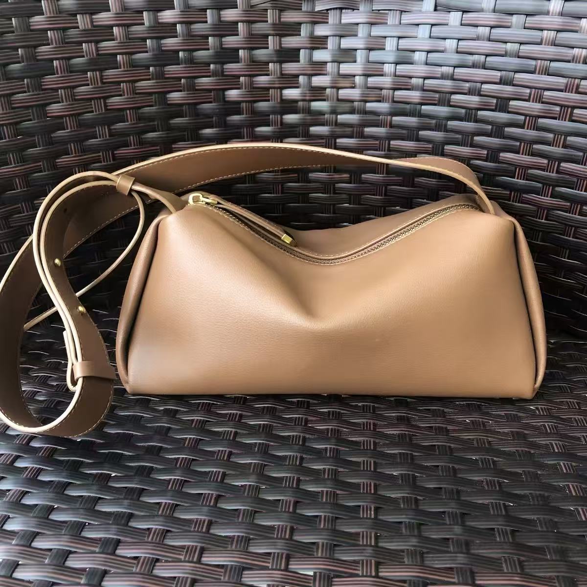 Sacs Baguette Vintage en cuir véritable souple pour femmes photo review
