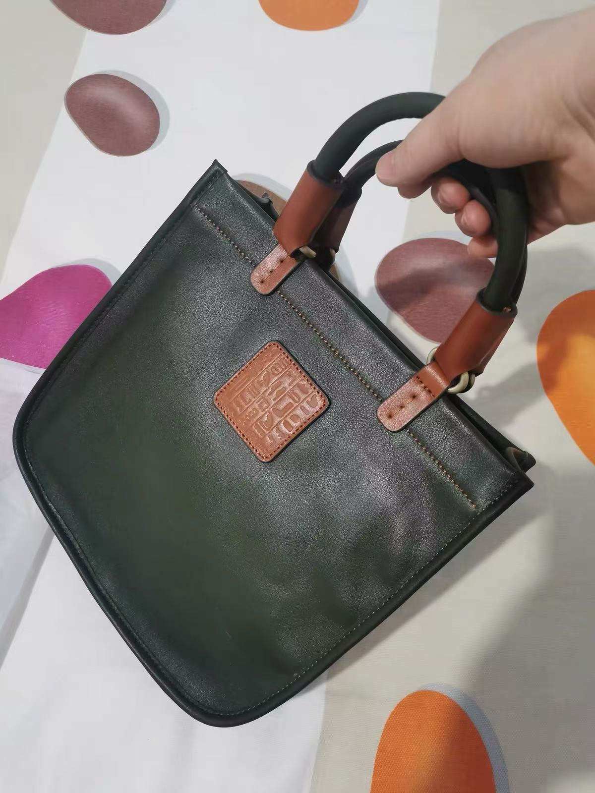 Women's Minimalist Top-Grain Leather Crossbody Shoulder Tote Bag photo review