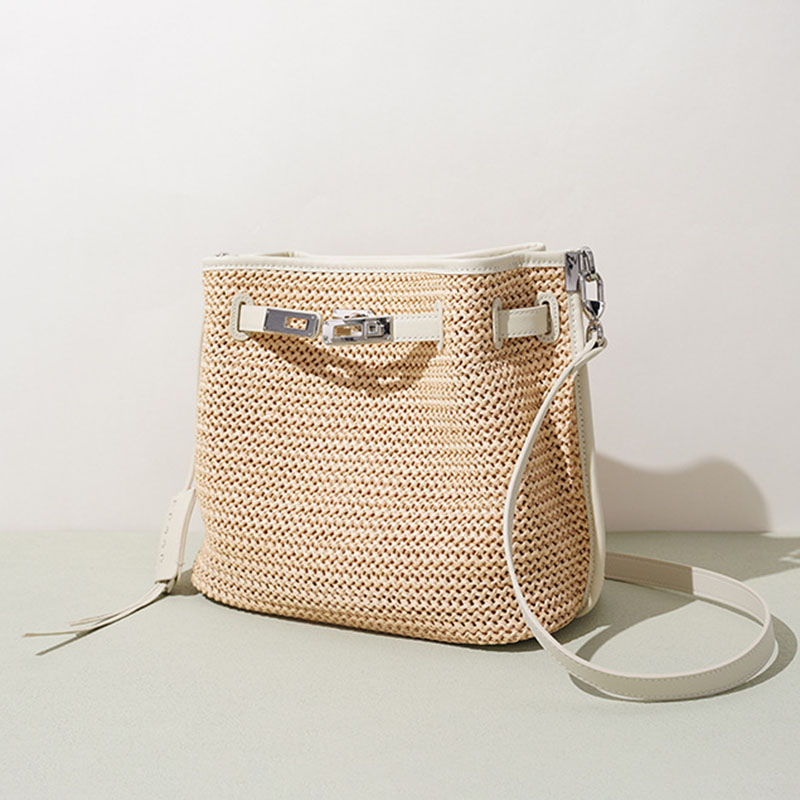 Sac à dos en fibre tissée avec fermeture à clé pour les femmes, avec bordure en cuir