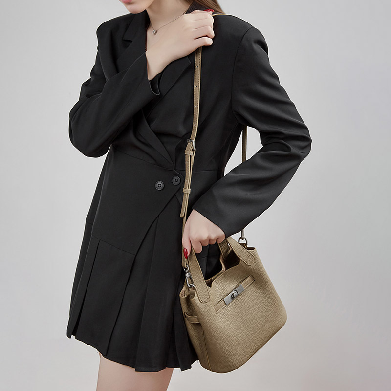 Women's Full-Grain Leather Drawstring Buckle Bucket Handbags with Shoulder Crossbody Strap