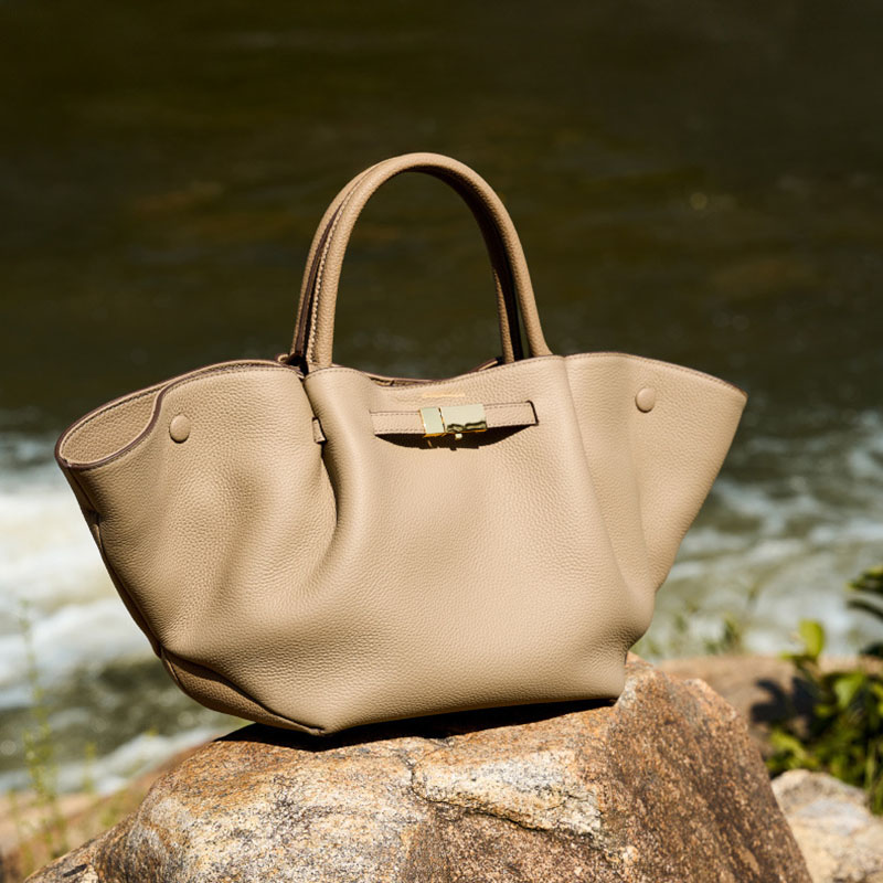 Sac fourre-tout en cuir pleine fleur avec cordon de serrage et bandoulière pour femmes