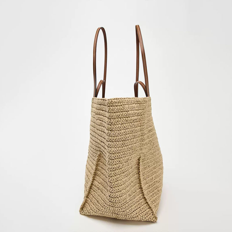 Women's Large Straw Woven Shoulder Tote