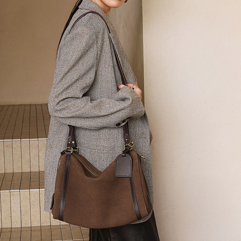 Sac à bandoulière en cuir pour femmes avec fermeture à glissière et bandoulières