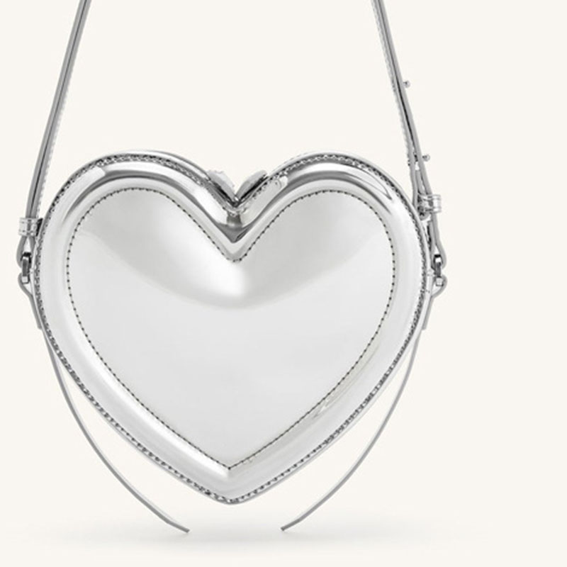 Women's Vegan Leather Heart-Shaped Zipper Shoulder Crossbody Bag