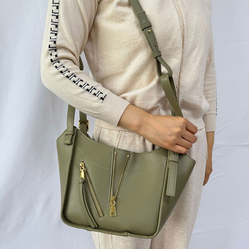 Women's Vegan Leather Zip-Detail Shoulder Tote Bag with Crossbody Strap