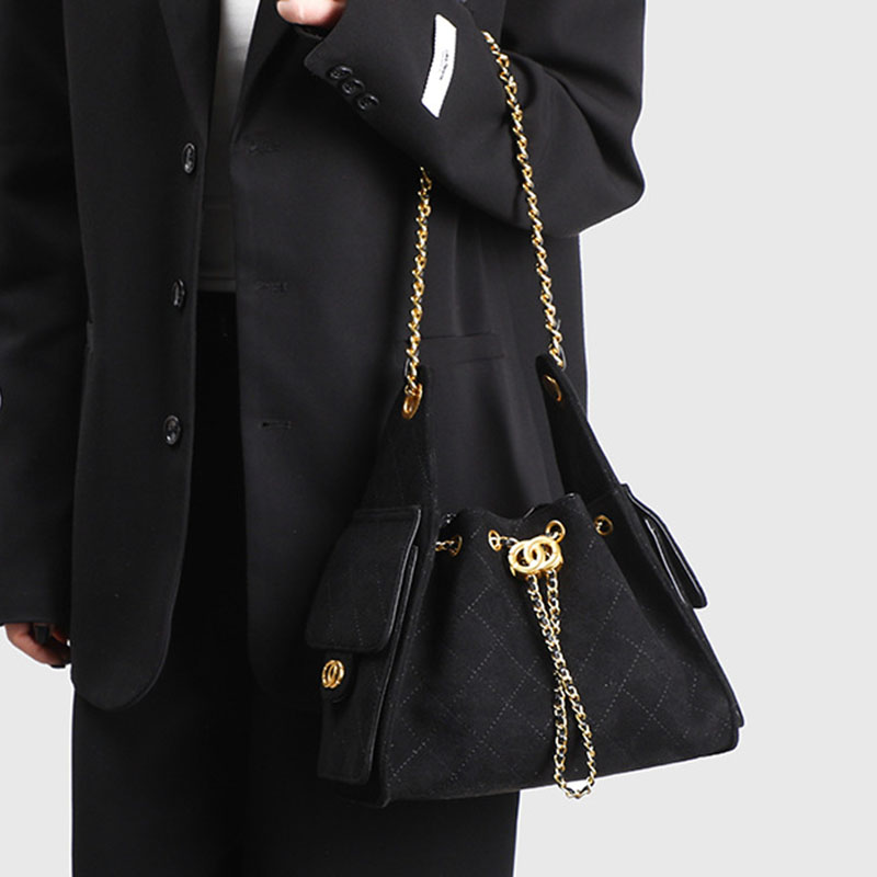 Women's Vegan Leather Quilted Drawstring Chain Hobo Shoulder Bag with Gold Hardware