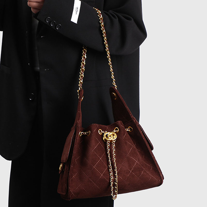 Women's Vegan Leather Quilted Drawstring Chain Hobo Shoulder Bag with Gold Hardware
