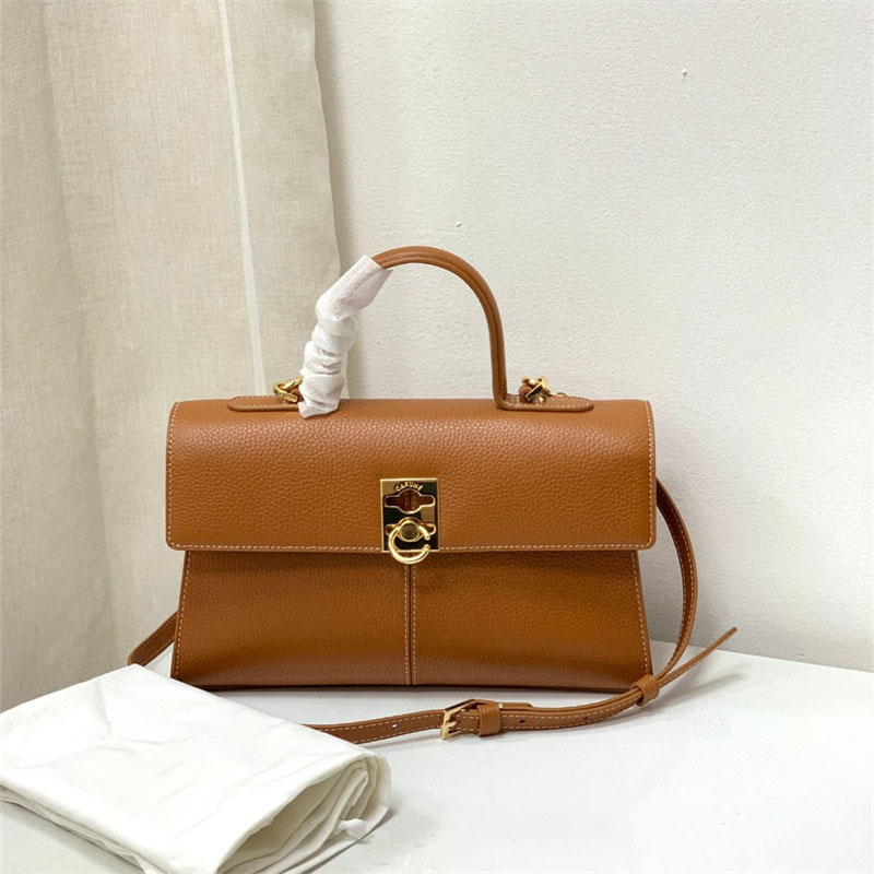 Sac à main en cuir fendu à rabat et à sangle pour femmes, en or et en métal dur