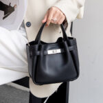 Women's Split Leather Turn-Lock Crossbody Bucket Handbag