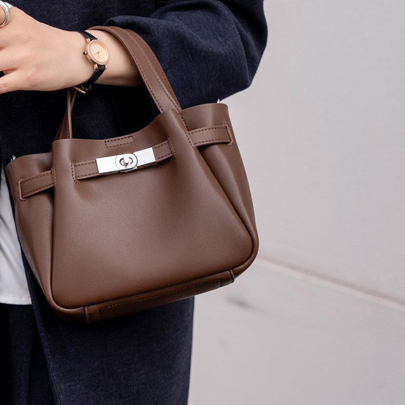 Women's Split Leather Turn-Lock Crossbody Bucket Handbag
