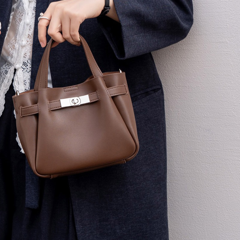 Women's Split Leather Turn-Lock Crossbody Bucket Handbag