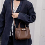Women's Split Leather Turn-Lock Crossbody Bucket Handbag