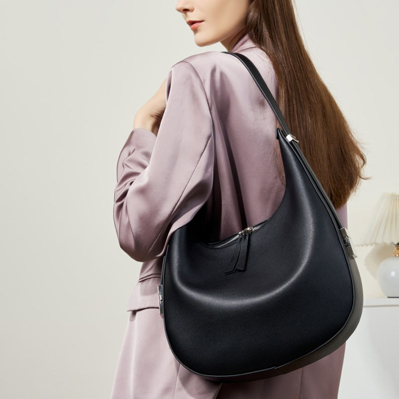 Women's Split Leather Zipper Closure Shoulder Hobo Bag