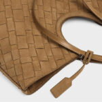 Women's Synthetic Leather Diamond Woven houlder Tote Bag with Magnetic Closure