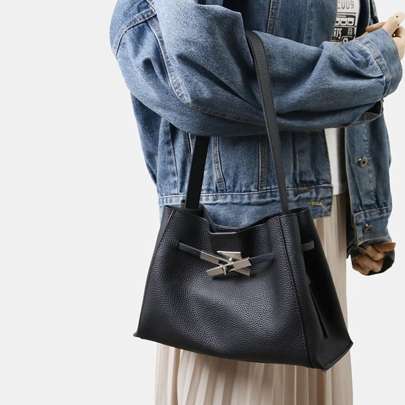 Women's Full-Grain Leather Structured Lock Crossbody Shoulder Hobo Bag