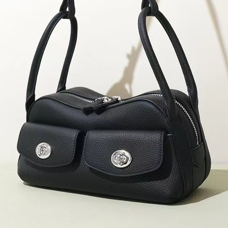 Sac à main à bandoulière en cuir pleine fleur avec poches frontales à double boucle pour femmes